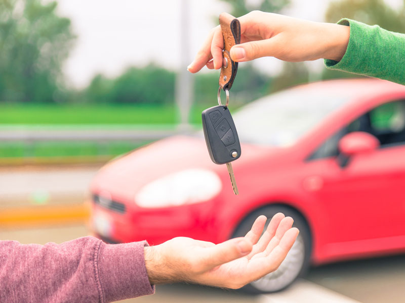 Repair the Damaged Windshield Before Selling Your Car in Las Vegas, NV